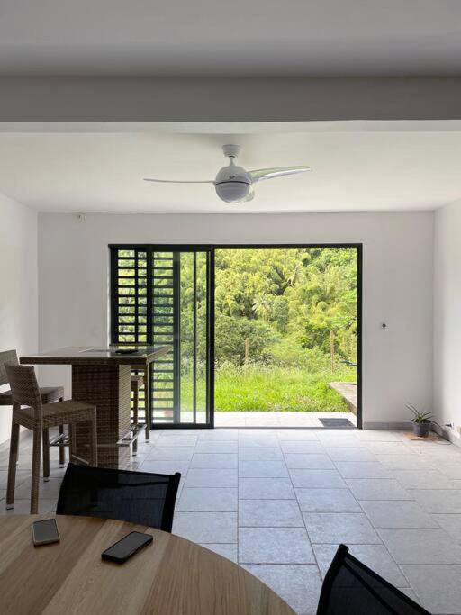 Spacieux Appartement A La Villa Montagne Le Carbet Bagian luar foto